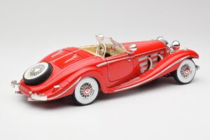 Mercedes 500K Special Roadster Roșu Maisto 1:18 56058 Metal - imaginea 3 din 8