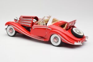 Mercedes 500K Special Roadster Roșu Maisto 1:18 56058 Metal - imaginea 5 din 8
