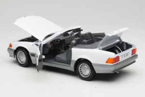 Mercedes 500 SL R129 Alb Roadtough 1:18 92048 Metal - imaginea 5 din 8