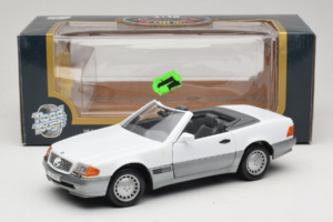 Mercedes 500 SL R129 Alb Roadtough 1:18 92048 Metal - imaginea 8 din 8