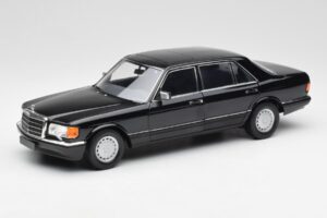 Mercedes 560 SEL W126 Negru Ediție Dealer Norev 1:18 B66040599 Metal