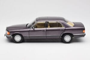 Mercedes 560 SEL W126 Violet Metallic Norev 1:18 183544 Metal - imaginea 4 din 8