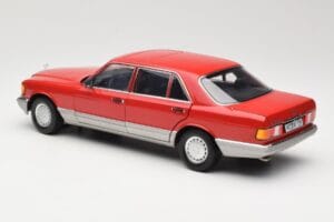 Mercedes 560 SEL W126 Roșu Norev 1:18 183463 Metal - imaginea 7 din 8