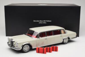 Mercedes 600 Pullman W100 Gri Deschis NZG 1:18 B66040708 Metal - imaginea 8 din 8