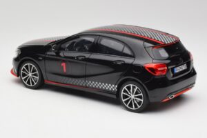 Mercedes A-Class W176 AMG Negru Norev 1:18 183596 Metal - imaginea 7 din 8