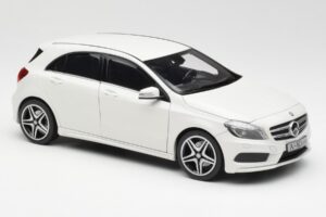 Mercedes A-Class W176 Cirrus Alb Norev 1:18 B66960126 Metal - imaginea 6 din 8