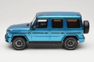 Mercedes AMG G63 W463 Hyper Blue Magno GT Spirit 1:18 GT925 Rășină - imaginea 3 din 6