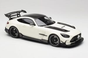 Mercedes AMG GT C190 Black Series Designo Diamond Alb Metallic Minichamps 1:18 155032022 Metal - imaginea 4 din 6