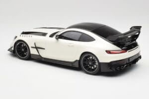 Mercedes AMG GT C190 Black Series Designo Diamond Alb Metallic Minichamps 1:18 155032022 Metal - imaginea 5 din 6