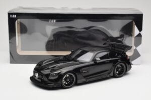 Mercedes AMG GT C190 Black Series Jet Black Metallic Minichamps 1:18 155032024 Metal - imaginea 6 din 6