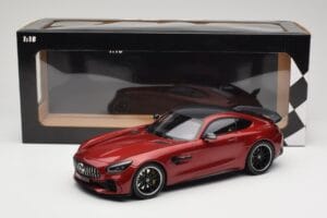 Mercedes AMG GT R C190 Jupiter Red Metallic Minichamps 1:18 155036027 Metal - imaginea 6 din 6