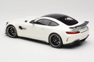 Mercedes AMG GT R C190 Alb Metalizat Minichamps 1:18 155036028 Metal - imaginea 5 din 6
