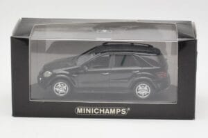 Mercedes AMG ML 63 W164 Negru Minichamps 1:43 400037670 Metal - imaginea 4 din 4