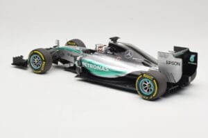 Mercedes AMG Petronas W06 Hybrid #44 L. Hamilton F1 World Champion 2015 Minichamps 1:18 186150044 Metal - imaginea 5 din 6