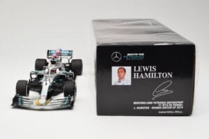 Mercedes AMG Petronas W10 #44 L. Hamilton Winner British GP 2019 Minichamps 1:18 110191044 Metal - imaginea 6 din 6