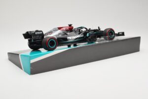 Mercedes AMG Petronas W12 E Performance #44 L. Hamilton Bahrain GP 2021 Minichamps 1:18 113210144 Metal - imaginea 3 din 6