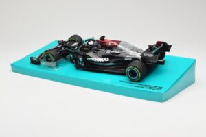 Mercedes AMG Petronas W12 E Performance #44 L. Hamilton Russian GP 2021 Minichamps 1:18 113211544 Metal - imaginea 5 din 6
