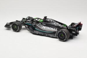 Mercedes AMG Petronas W14 E Performance #63 G. Russell Bahrain GP 2023 Minichamps 1:18 110230163 Metal - imaginea 5 din 6