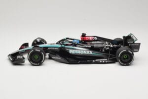 Mercedes AMG Petronas W15 E Performance #63 G. Russell Winner Austrian GP 2024 Minichamps 1:18 110241163 Metal - imaginea 3 din 6