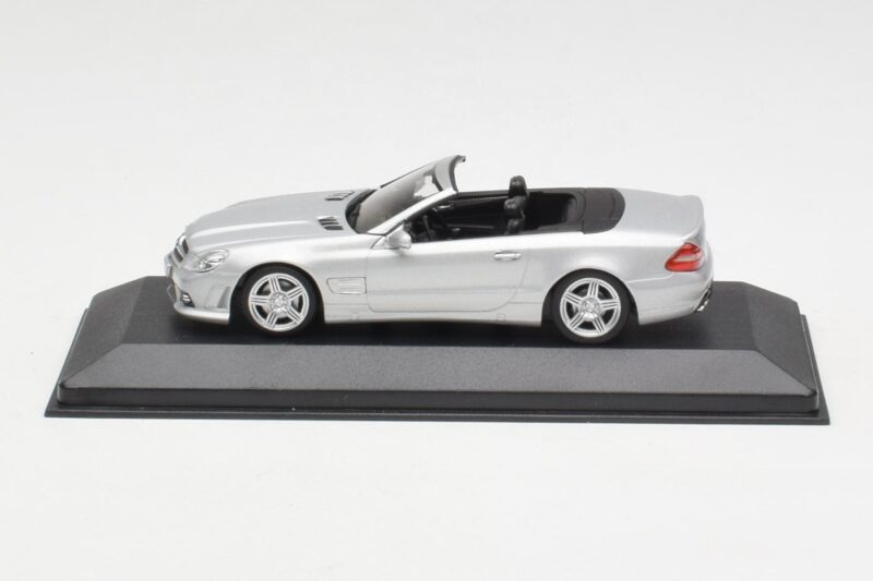 Mercedes AMG SL63 R230 Argintiu Wheels Type 2 Minichamps 1:43 SL63001 Metal