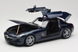 Mercedes SLS AMG C197 Blue Metallic Minichamps 1:18 180039021 Metal - imaginea 2 din 8