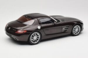 Mercedes AMG SLS C197 Brown Metallic Minichamps 1:18 100039028 Metal - imaginea 3 din 8