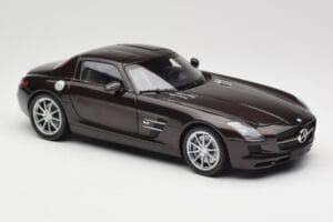 Mercedes AMG SLS C197 Brown Metallic Minichamps 1:18 100039028 Metal - imaginea 6 din 8