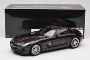 Mercedes AMG SLS C197 Brown Metallic Minichamps 1:18 100039028 Metal - imaginea 8 din 8