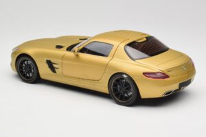 Mercedes AMG SLS C197 Auriu Minichamps 1:18 100039024 Metal - imaginea 7 din 8