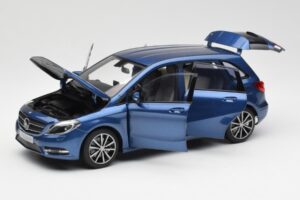 Mercedes B-Class W246 Lotus Albastru Metalic Norev 1:18 B66961410 Metal - imaginea 2 din 8