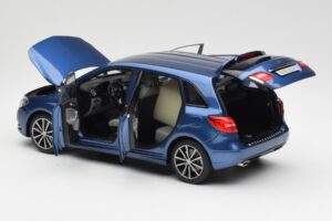 Mercedes B-Class W246 Lotus Albastru Metalic Norev 1:18 B66961410 Metal - imaginea 5 din 8