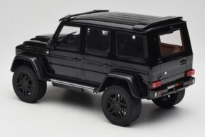 Mercedes Brabus G 500 4x4 Squared Negru GT Spirit 1:18 GT143 Rășină - imaginea 5 din 6