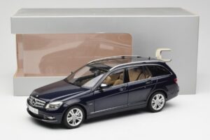 Mercedes C-Class S204 T-Modell Tanzanite Albastru AUTOart 1:18 B66962352 Metal - imaginea 8 din 8