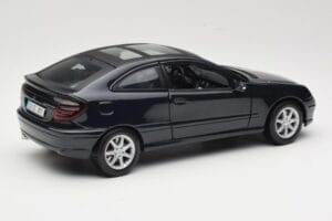 Mercedes C-Class Sports Coupe CL203 Albastru Maisto 1:18 B66962124 Metal - imaginea 3 din 8