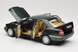 Mercedes C-Class W202 Malachite Green Norev 1:18 183372 Metal - imaginea 3 din 8
