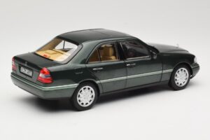 Mercedes C-Class W202 Malachite Green Norev 1:18 183372 Metal - imaginea 5 din 8