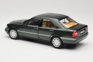 Mercedes C-Class W202 Malachite Green Norev 1:18 183372 Metal - imaginea 6 din 8