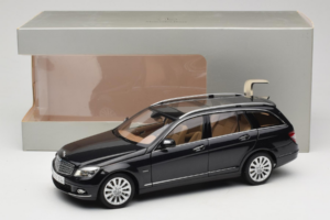 Mercedes C-Class W204 Estate Obsidian Black AUTOart 1:18 B66962349 Metal - imaginea 8 din 8
