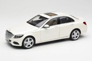 Mercedes C-Class W205 Diamond Alb Metalic Norev 1:18 B66960256 Metal
