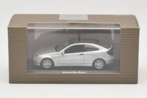 Mercedes C-Class W203 Sport Coupe Argintiu Minichamps 1:43 B66961916 Metal - imaginea 4 din 4