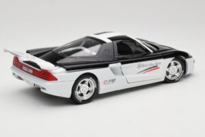 Mercedes C112 Sport Alb & Negru Guiloy 1:18 68521 Metal - imaginea 3 din 8