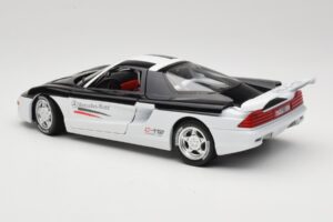 Mercedes C112 Sport Alb & Negru Guiloy 1:18 68521 Metal - imaginea 7 din 8