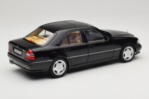 Mercedes C36 AMG W202 Obsidian Black Metallic Norev 1:18 183381 Metal - imaginea 3 din 8