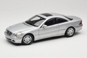 Mercedes CL 500 C215 Argintiu AUTOart 1:18 B66962152 Metal