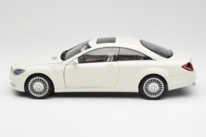 Mercedes CL500 C216 Calcit Alb AUTOart 1:18 B66962341 Metal - imaginea 4 din 8