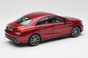 Mercedes CLA C117 Designo Patagonia Roșu Metalic Norev 1:18 B66960131 Metal - imaginea 3 din 8