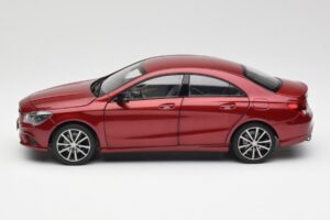 Mercedes CLA C117 Designo Patagonia Roșu Metalic Norev 1:18 B66960131 Metal - imaginea 4 din 8