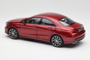 Mercedes CLA C117 Designo Patagonia Roșu Metalic Norev 1:18 B66960131 Metal - imaginea 7 din 8