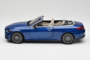 Mercedes CLE Cabriolet A236 Albastru Norev 1:18 B66960653 Metal - imaginea 5 din 9