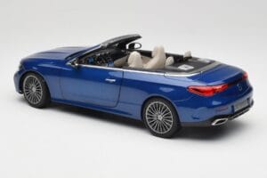 Mercedes CLE Cabriolet A236 Albastru Norev 1:18 B66960653 Metal - imaginea 8 din 9